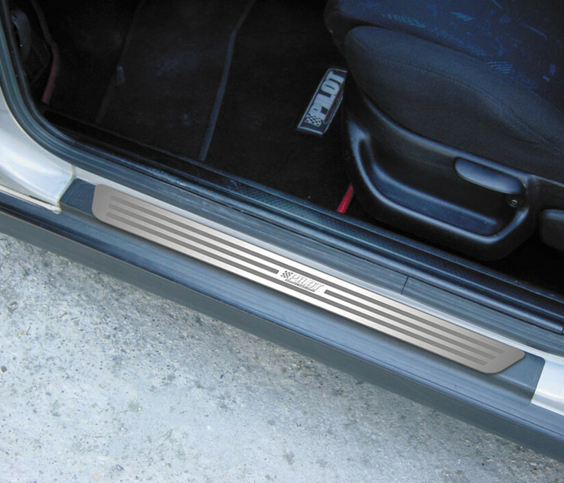 PROTECÇÕES DE EMBALADEIRA CROMADAS 62,5X3,2 LAMPA