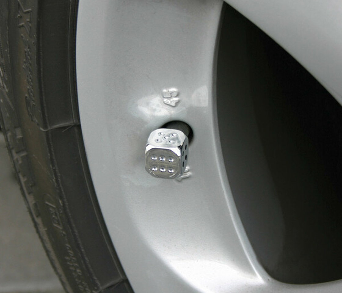 TAMPAS VÁLVULAS JANTE CALIFORNIA CROMADAS LAMPA