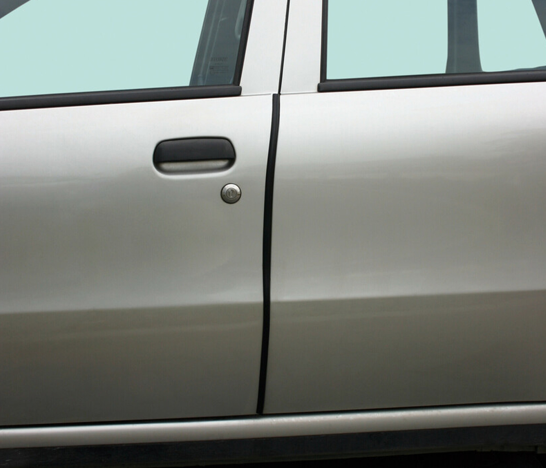 PROTECÇÕES DE PORTA PRETO 65CM LAMPA