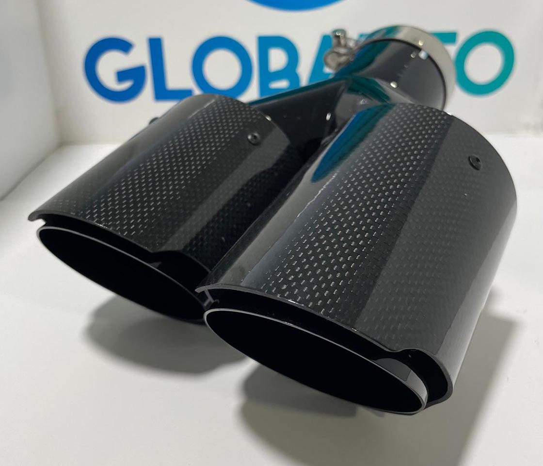 PONTEIRA ESCAPE CARBONO REDONDA DUPLA OBLIQUA PRETA DIREITA 63MM IN 89MM OUT PONTEIRA ESCAPE CARBONO REDONDA DUPLA OBLIQUA PRETA DIREITA 63MM IN 89MM OUT