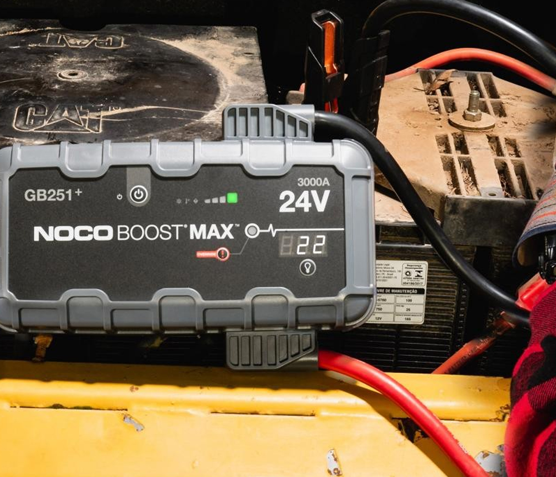 BOOSTER / JUMPSTARTER de ARRANQUE 3000A 24V NOCO BOOST MAX GB251